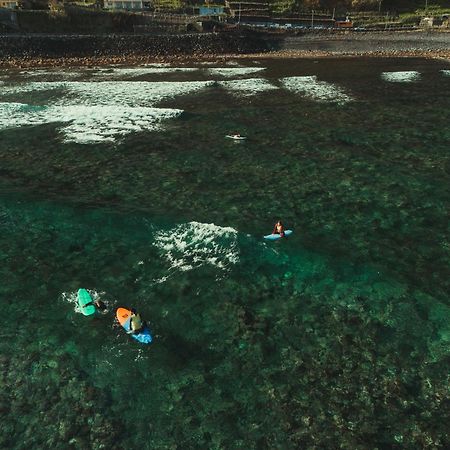 Madeira Surf Lodge São Vicente エクステリア 写真