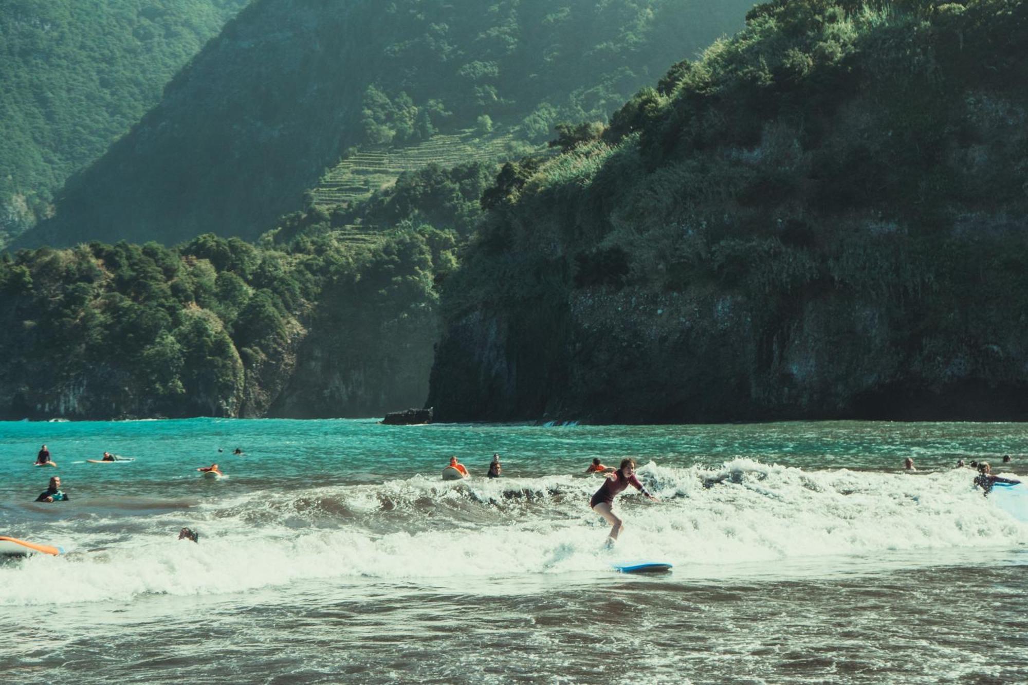 Madeira Surf Lodge São Vicente エクステリア 写真