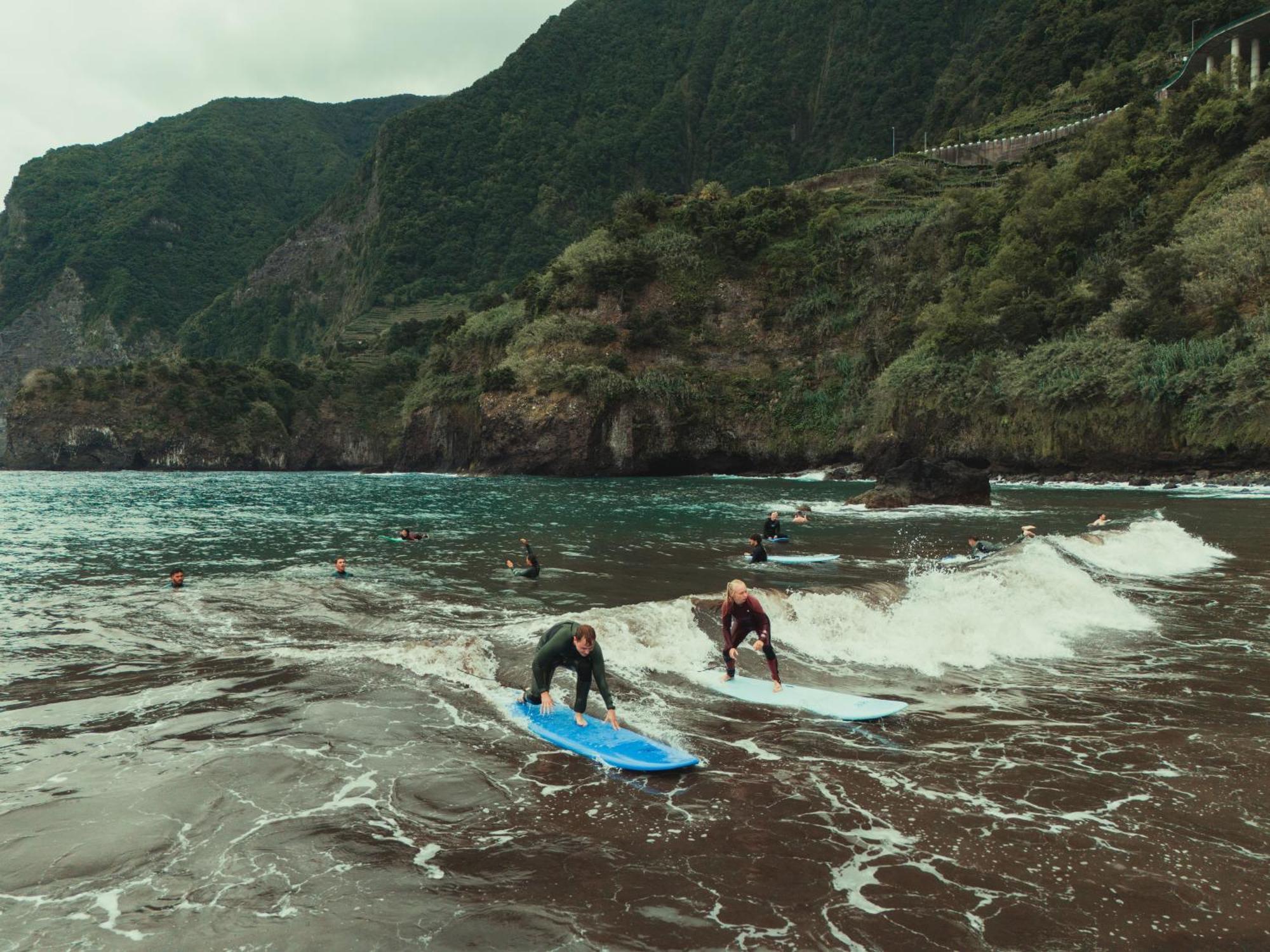 Madeira Surf Lodge São Vicente エクステリア 写真