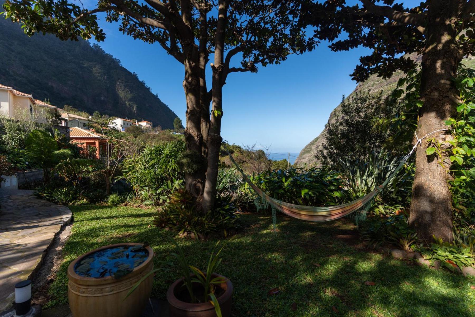 Madeira Surf Lodge São Vicente エクステリア 写真